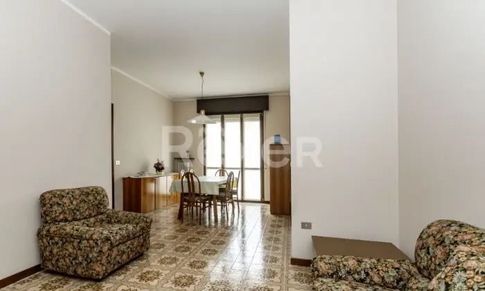 Rexer-CORNATE-DADDA-Trilocale-con-cucina-abitabile-e-box-Altro