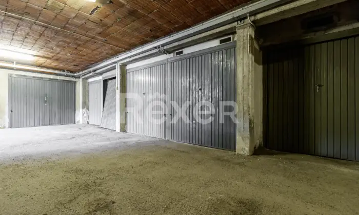Rexer-Chieri-Signorile-appartamento-con-Box-auto-Posto-Auto-e-Sottotetto-collegabile-internamente-Altro