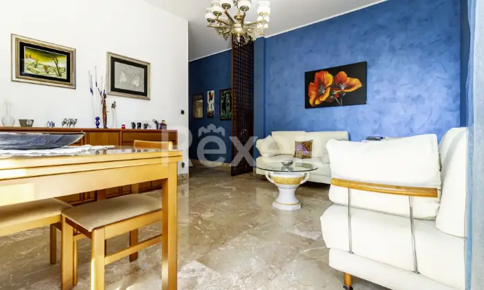 Rexer-Chieri-Signorile-appartamento-con-Box-auto-Posto-Auto-e-Sottotetto-collegabile-internamente-Altro