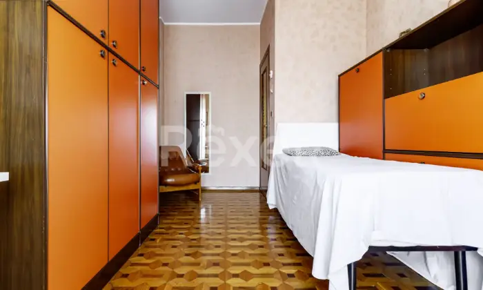 Rexer-Chieri-Signorile-appartamento-con-Box-auto-Posto-Auto-e-Sottotetto-collegabile-internamente-Altro