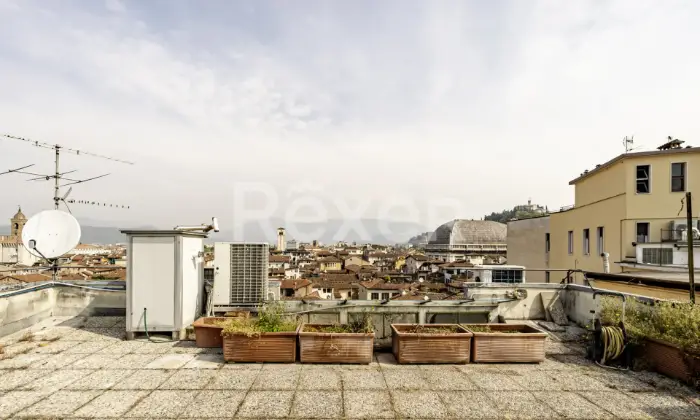 Rexer-Brescia-Appartamento-ultimo-piano-con-terrazza-Altro
