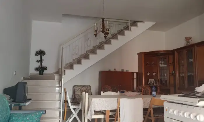 Rexer-Irsina-Vendesi-Casa-indipendente-a-Irsina-Altro