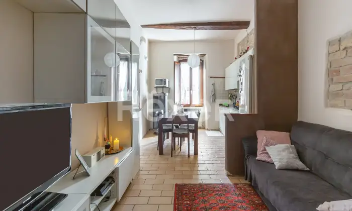 Rexer-CANTIANO-Eleganza-storica-e-comfort-moderno-casa-indipendente-con-mansarda-e-taverna-nel-centro-Altro