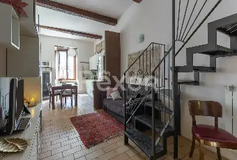 Rexer-CANTIANO-Eleganza-storica-e-comfort-moderno-casa-indipendente-con-mansarda-e-taverna-nel-centro-Altro