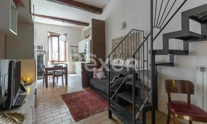 Rexer-CANTIANO-Eleganza-storica-e-comfort-moderno-casa-indipendente-con-mansarda-e-taverna-nel-centro-Altro
