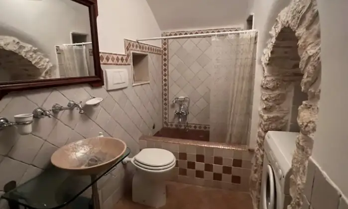 Rexer-Martina-Franca-Bilocale-e-Monolocale-finemente-ristrutturati-Bagno
