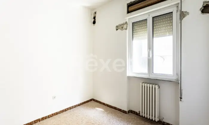 Rexer-Avigliano-Terratetto-da-ristrutturare-nel-centro-storico-con-vista-panoramica-Altro
