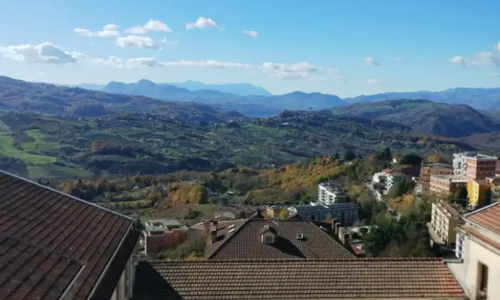 Rexer-Avigliano-Terratetto-da-ristrutturare-nel-centro-storico-con-vista-panoramica-Altro