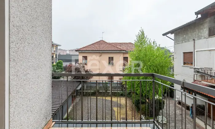 Rexer-MEDA-Meda-Ampio-quadrilocale-con-due-box-di-pertinenza-Altro