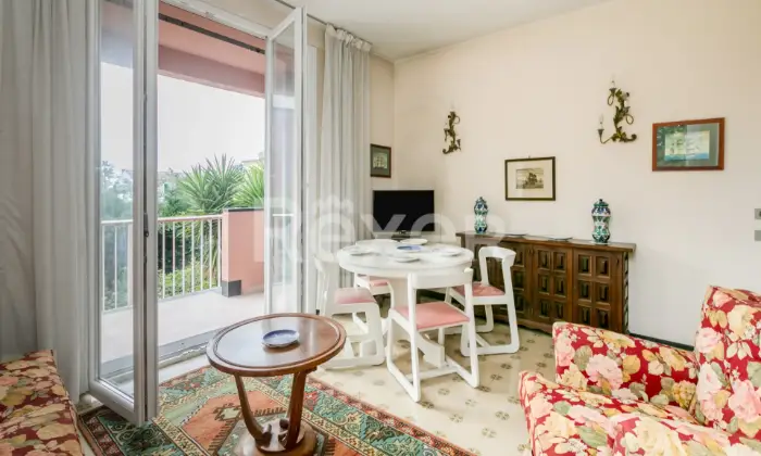 Rexer-Arenzano-Case-del-Golf-appartamento-con-box-e-cantina-Altro