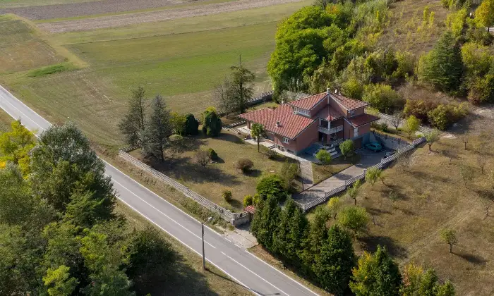 Rexer-Odalengo-Grande-Elegante-Villa-su-Due-Piani-in-Zona-Tranquilla-e-Ben-Servita-Altro