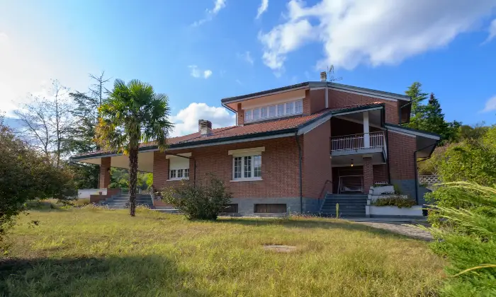 Rexer-Odalengo-Grande-Elegante-villa-su-due-Piani-inzona-tranquilla-e-ben-servita-Altro