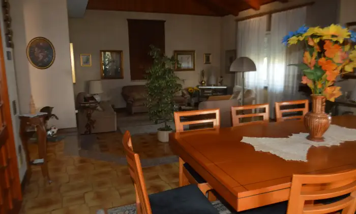 Rexer-Odalengo-Grande-Elegante-Villa-su-Due-Piani-in-Zona-Tranquilla-e-Ben-Servita-Altro