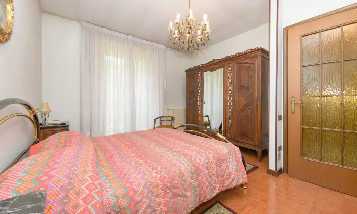 Rexer-Odalengo-Grande-Elegante-villa-su-due-Piani-inzona-tranquilla-e-ben-servita-Altro