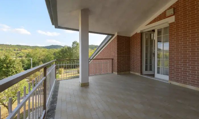 Rexer-Odalengo-Grande-Elegante-villa-su-due-Piani-inzona-tranquilla-e-ben-servita-Altro