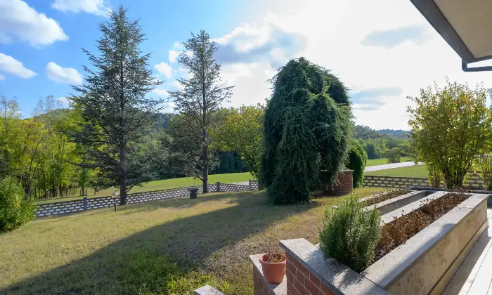 Rexer-Odalengo-Grande-Elegante-villa-su-due-Piani-inzona-tranquilla-e-ben-servita-Altro