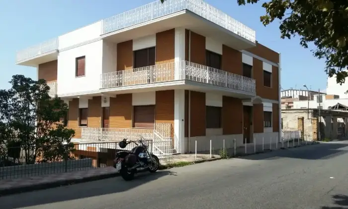 Rexer-Gioia-Tauro-Palazzo-Intero-edificio-in-Viale-Italia-Gioia-Tauro-Altro