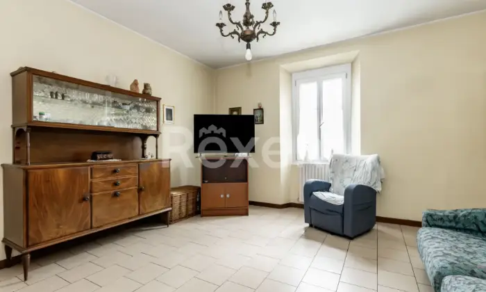 Rexer-Valle-Guidino-Casa-indipendente-su-tre-livelli-Altro