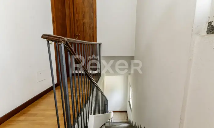 Rexer-Valle-Guidino-Casa-indipendente-su-tre-livelli-Altro