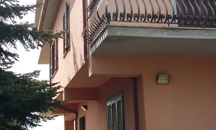 Rexer-CASTROVILLARI-Villa-con-terreno-Altro