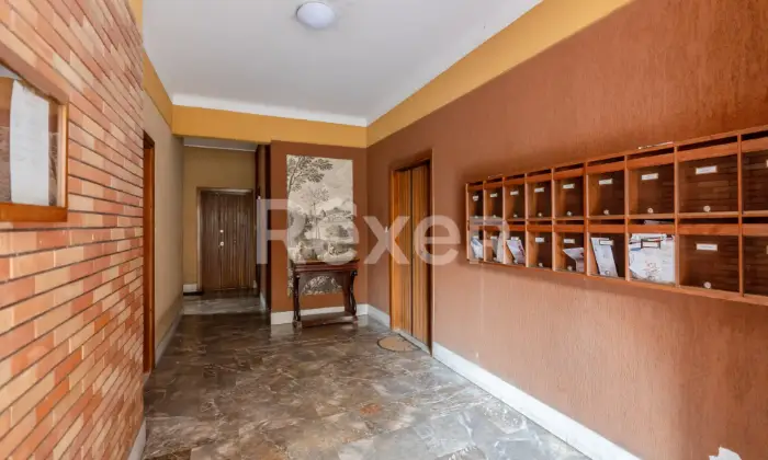 Rexer-Roma-Cassia-Grottarossa-Via-Castiglione-in-Teverina-Altro