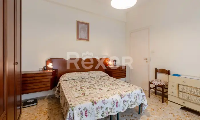 Rexer-Roma-Cassia-Grottarossa-Via-Castiglione-in-Teverina-Altro