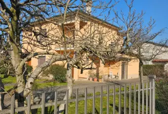 Rexer-Capralba-Vendesi-una-splendida-villa-a-Capralba-CR-Altro