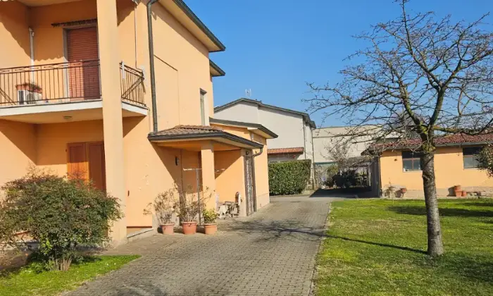 Rexer-Capralba-Vendesi-una-splendida-villa-a-Capralba-CR-Altro