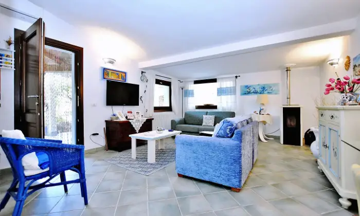 Rexer-Olbia-Villa-con-ampio-giardino-privato-Altro
