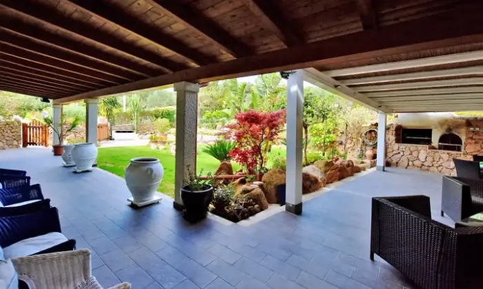 Rexer-Olbia-Villa-con-ampio-giardino-privato-Altro