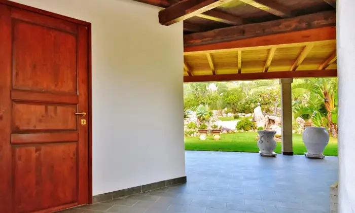 Rexer-Olbia-Villa-con-ampio-giardino-privato-Altro