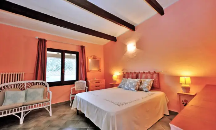 Rexer-Olbia-Villa-con-ampio-giardino-privato-Altro