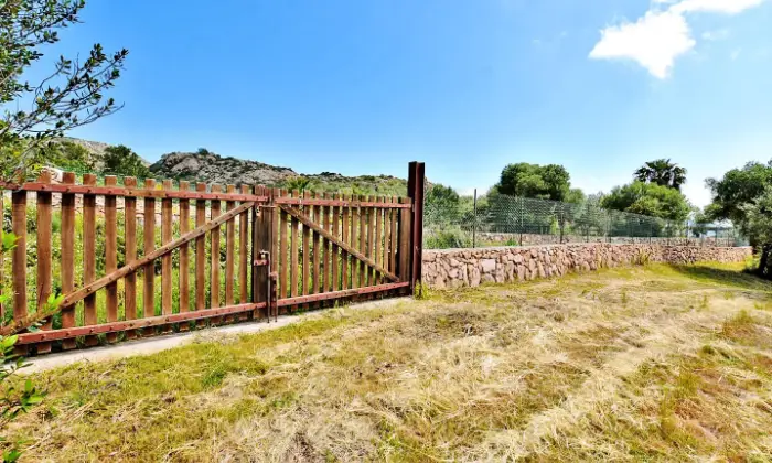 Rexer-Olbia-Villa-con-ampio-giardino-privato-Altro