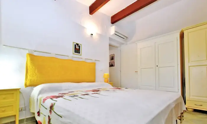 Rexer-Olbia-Villa-con-ampio-giardino-privato-Altro