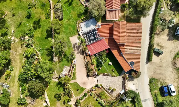Rexer-Olbia-Villa-con-ampio-giardino-privato-Altro