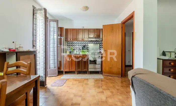Rexer-Camparada-Ampia-Villa-con-piscina-Altro