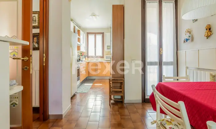 Rexer-Camparada-Ampia-Villa-con-piscina-Altro