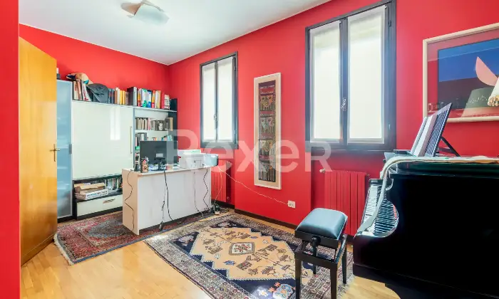 Rexer-Camparada-Ampia-Villa-con-piscina-Altro
