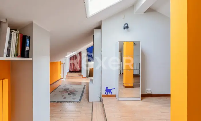 Rexer-Camparada-Ampia-Villa-con-piscina-Altro