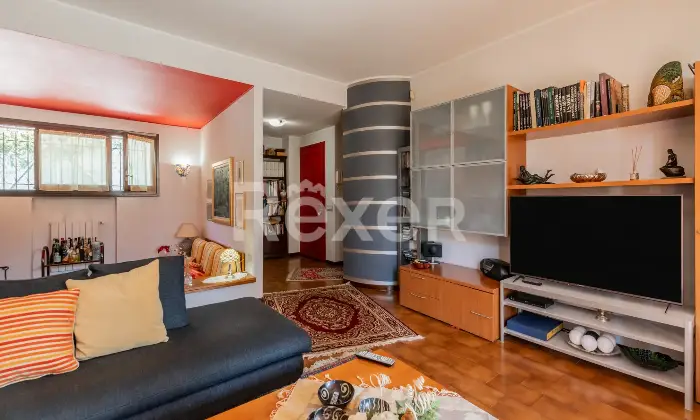 Rexer-Camparada-Ampia-Villa-con-piscina-Altro