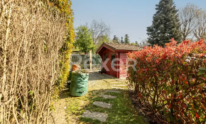 Rexer-Camparada-Ampia-Villa-con-piscina-Altro