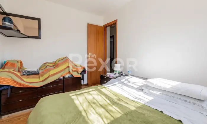 Rexer-Camparada-Ampia-Villa-con-piscina-Altro