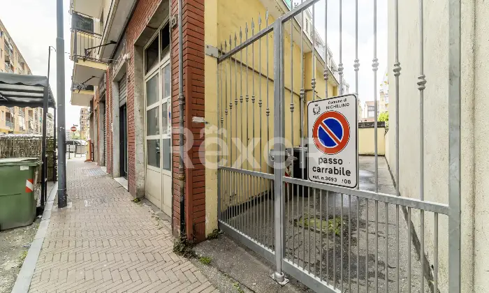 Rexer-Nichelino-ZONA-JUVARRA-VZE-MERCATO-RIONALE-Locale-commerciale-mq-con-due-vetrine-fronte-strada-attualmente-locato-ad-attivit-di-rosticceria-pizzeria-Altro