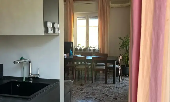 Rexer-Orvieto-Vendesi-luminoso-appartamento-a-Orvieto-Scalo-Altro