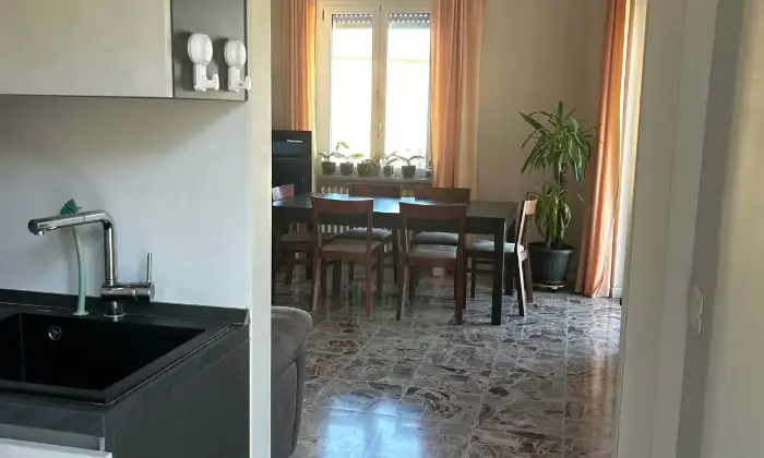 Rexer-Orvieto-Vendesi-luminoso-appartamento-a-Orvieto-Scalo-Altro