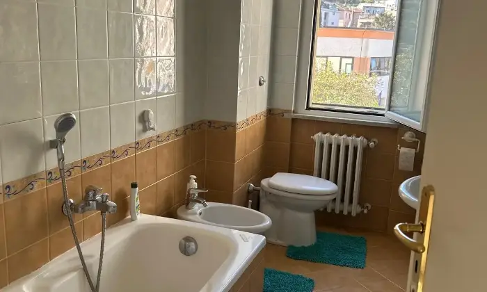 Rexer-Orvieto-Vendesi-luminoso-appartamento-a-Orvieto-Scalo-Altro