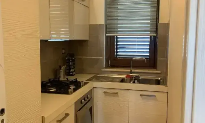 Rexer-Pineto-Quadrilocale-in-vendita-in-via-Livorno-Pineto-Altro