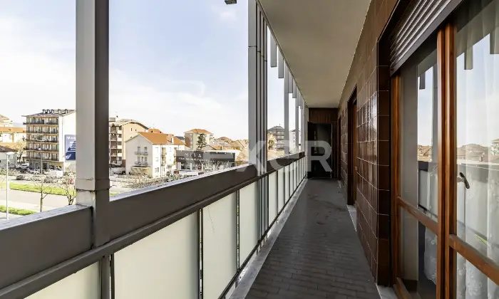 Rexer-COLLEGNO-AMPIO-QUADRILOCALE-CON-BOX-Altro