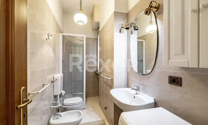Rexer-COLLEGNO-AMPIO-QUADRILOCALE-CON-BOX-Altro