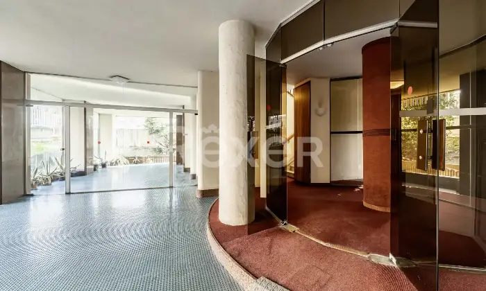 Rexer-COLLEGNO-AMPIO-QUADRILOCALE-CON-BOX-Altro